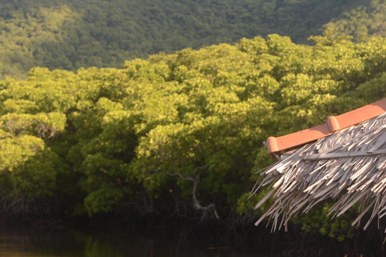 Floating Paradise Karimunjawa Exterior photo