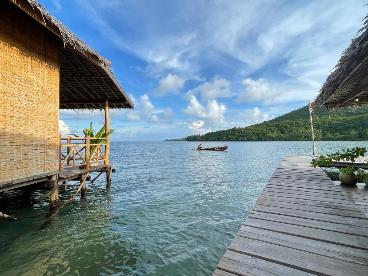 Floating Paradise Karimunjawa Exterior photo
