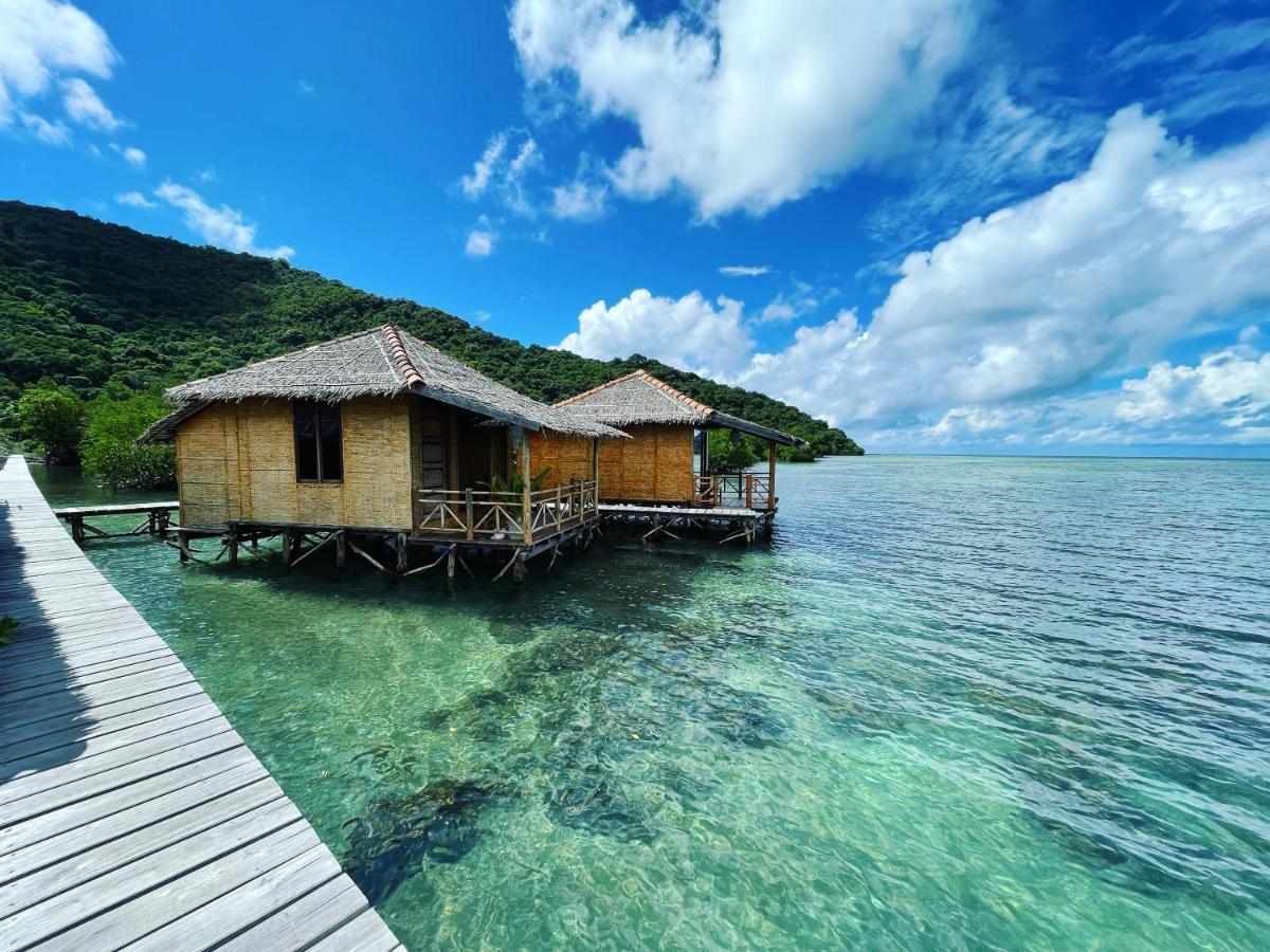 Floating Paradise Karimunjawa Exterior photo