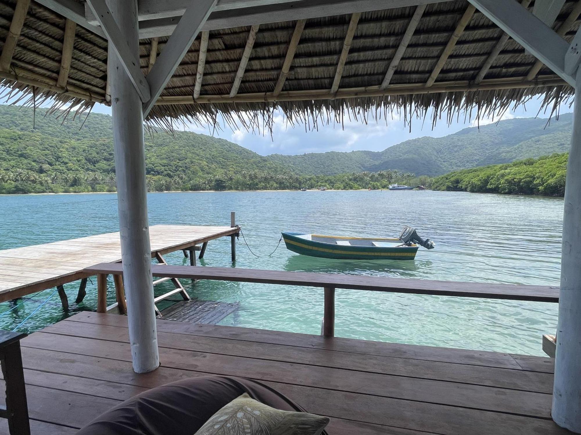 Floating Paradise Karimunjawa Exterior photo