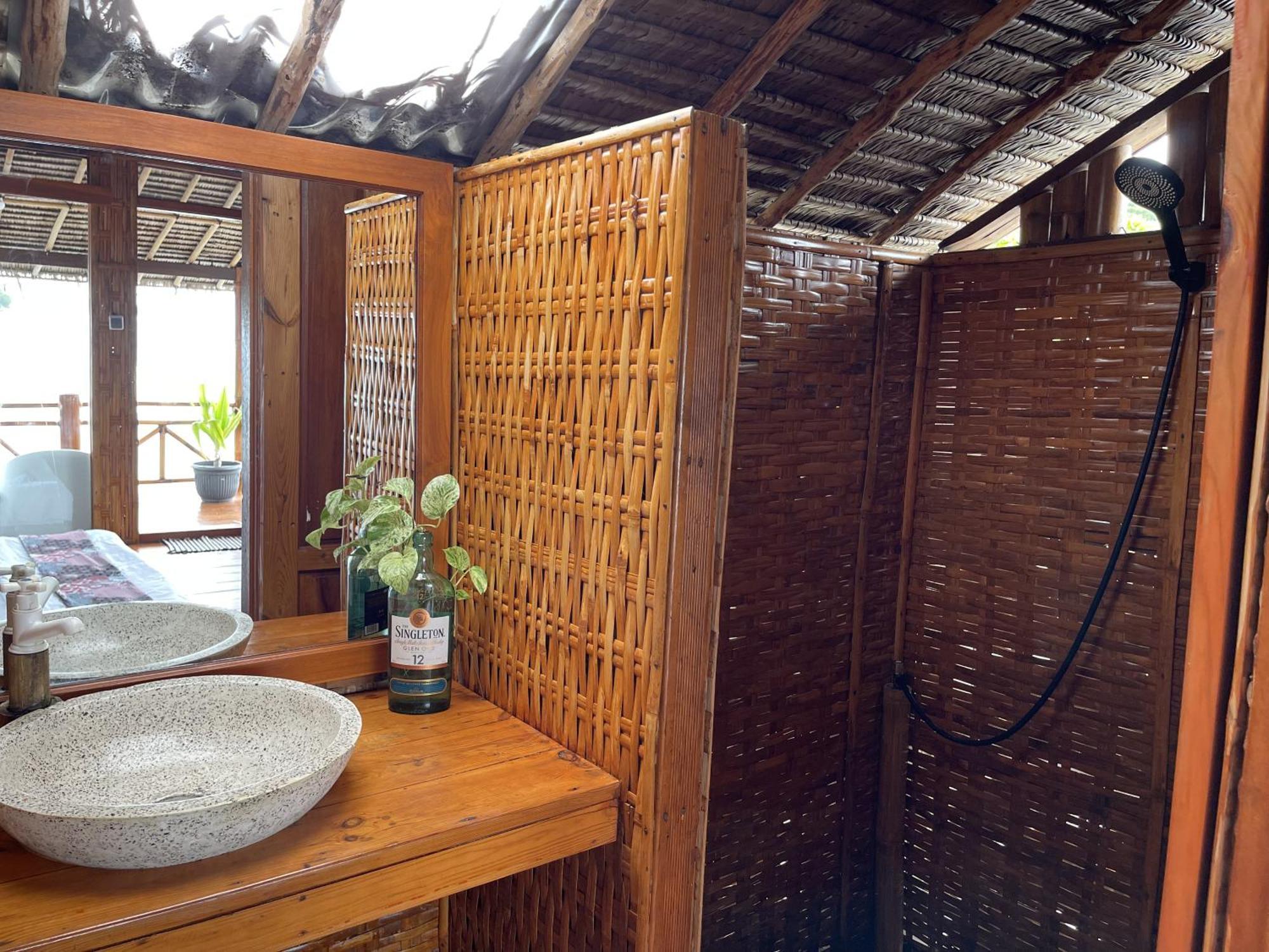 Floating Paradise Karimunjawa Exterior photo