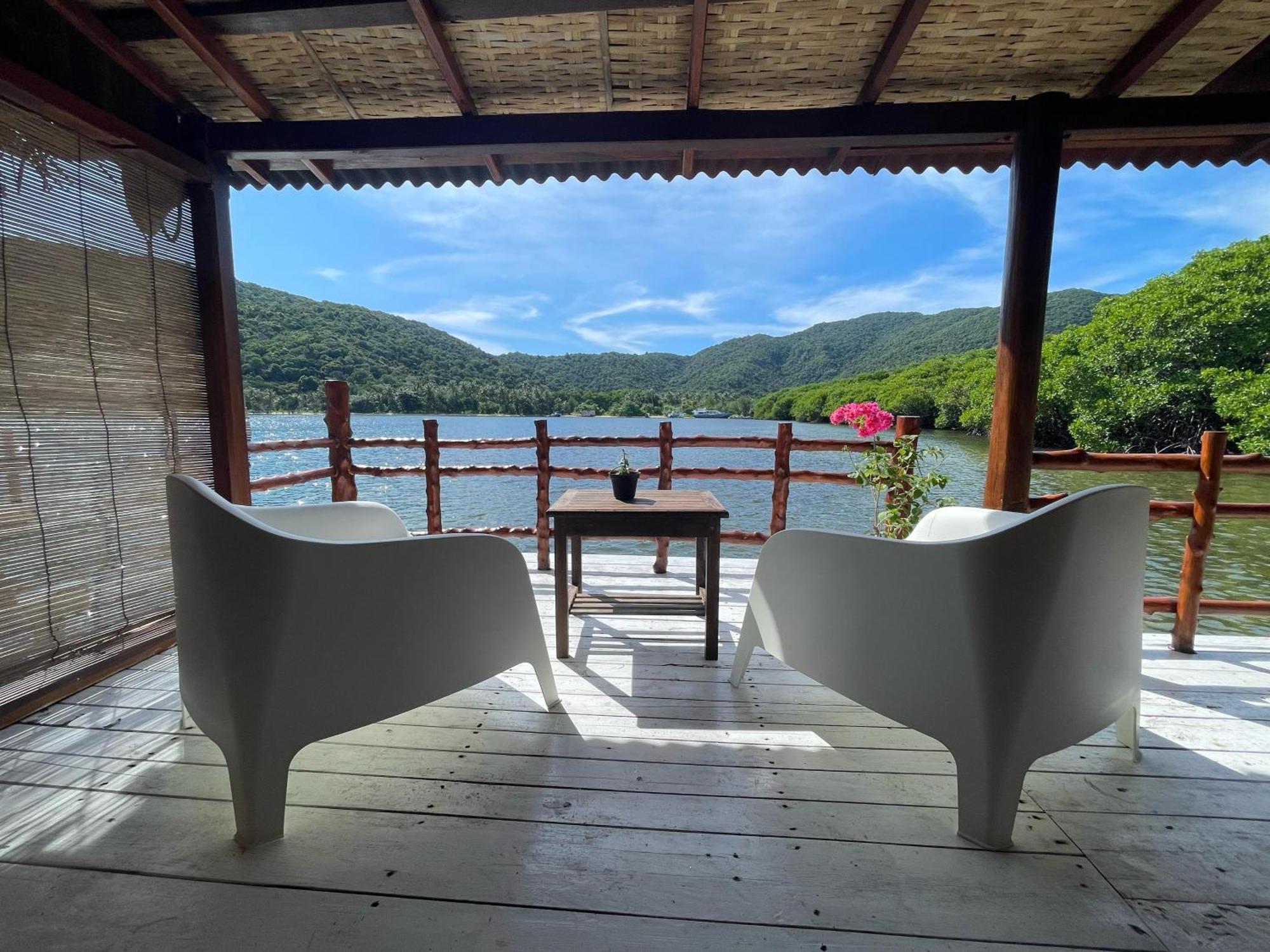 Floating Paradise Karimunjawa Exterior photo