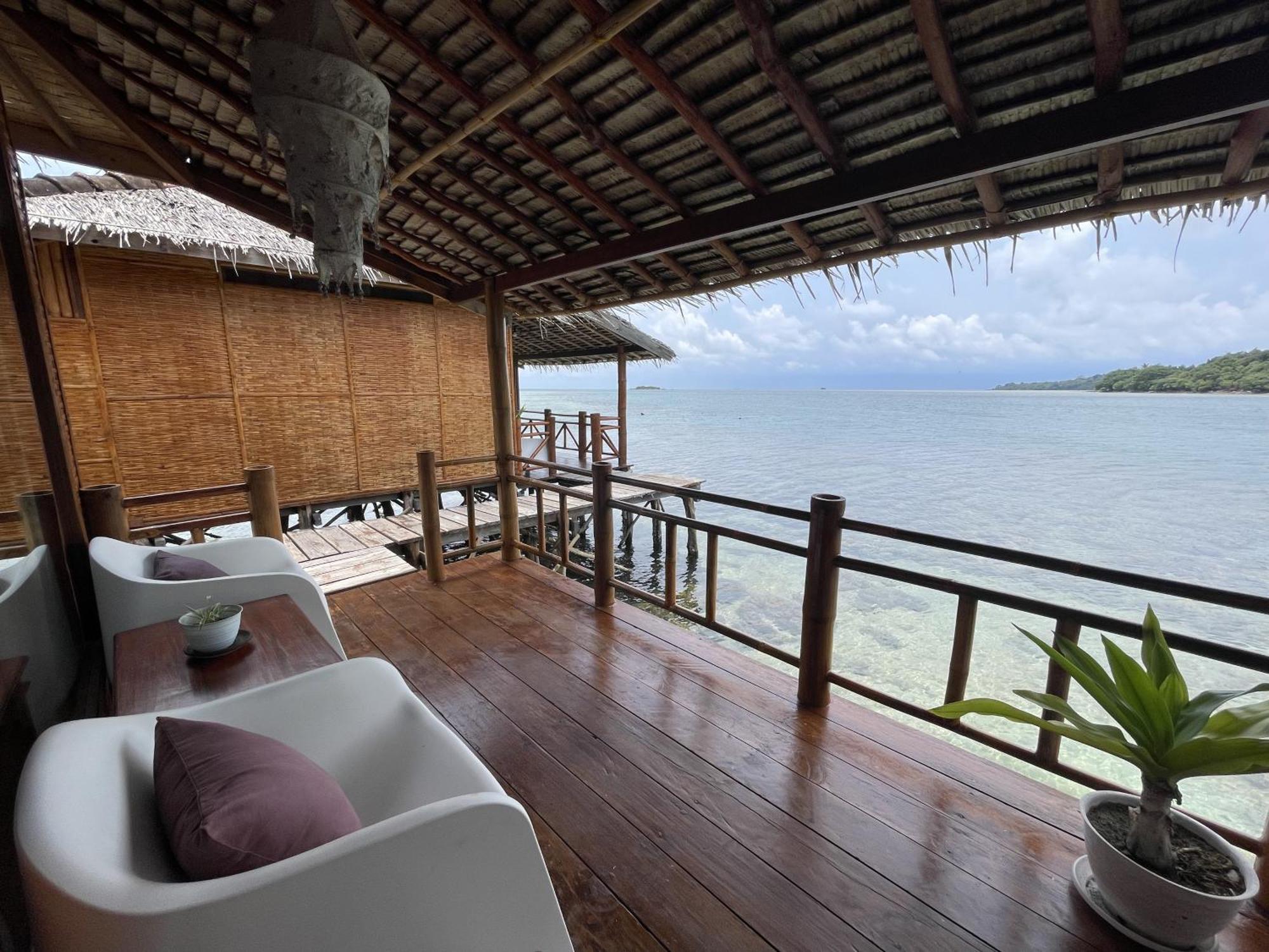 Floating Paradise Karimunjawa Exterior photo