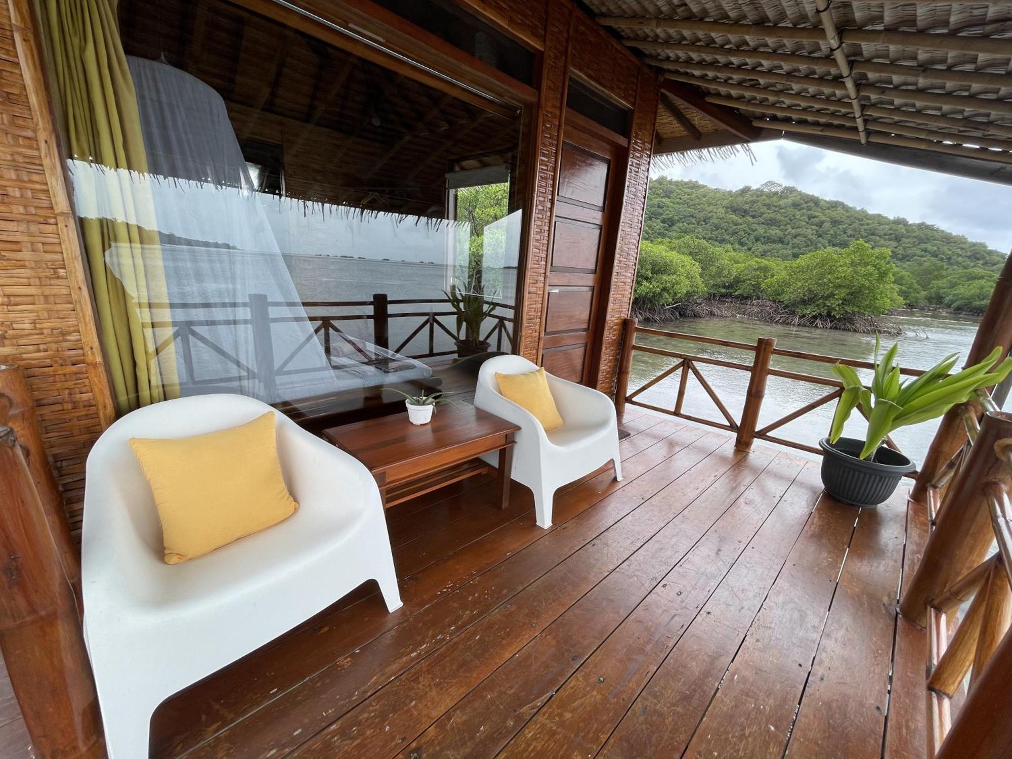 Floating Paradise Karimunjawa Exterior photo