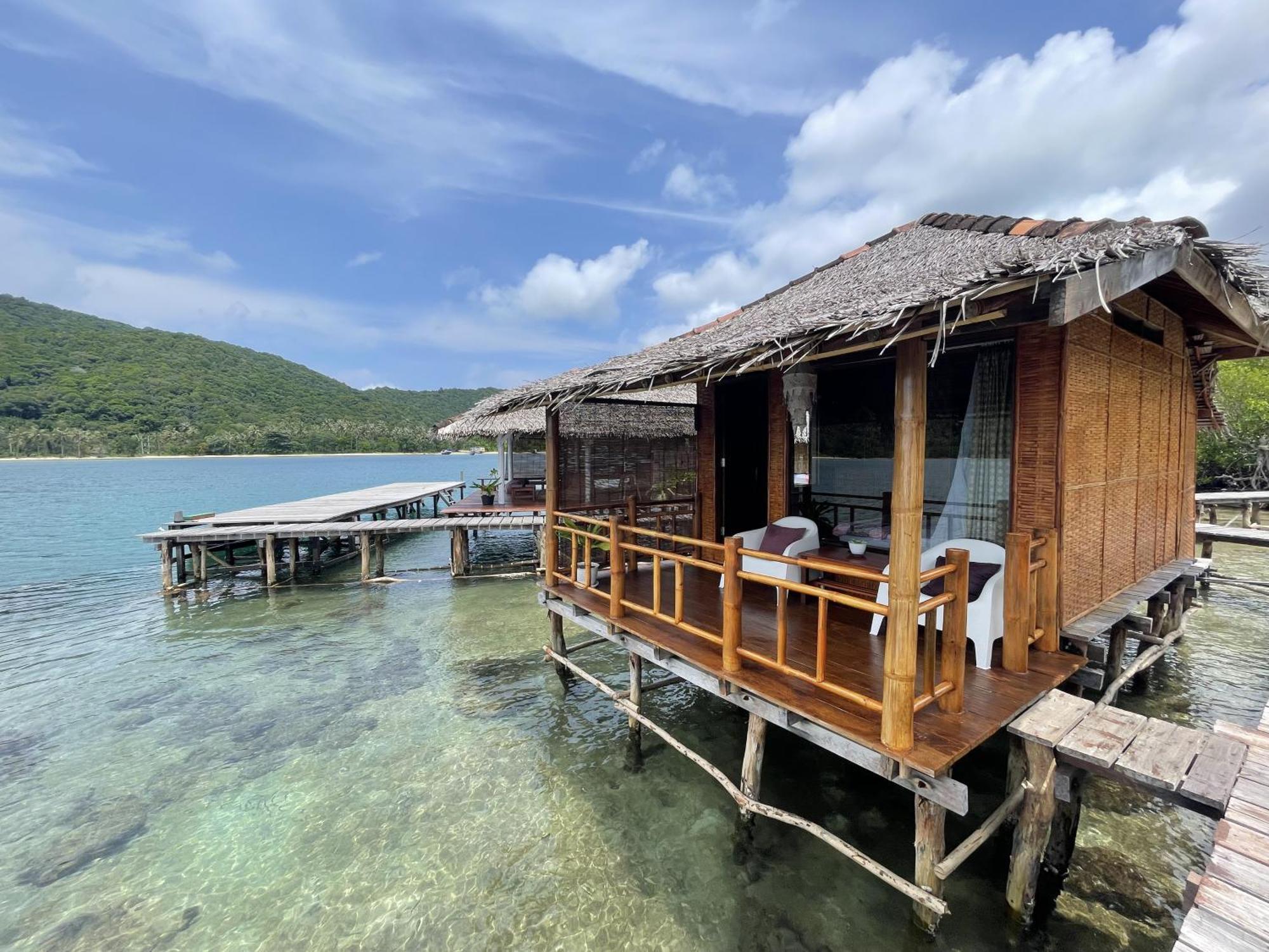 Floating Paradise Karimunjawa Exterior photo